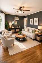 Building Photo - 32 Rosehill Pl