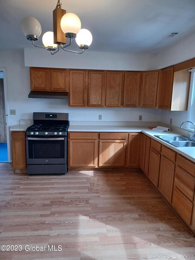 Foto del edificio - 1003 23rd St