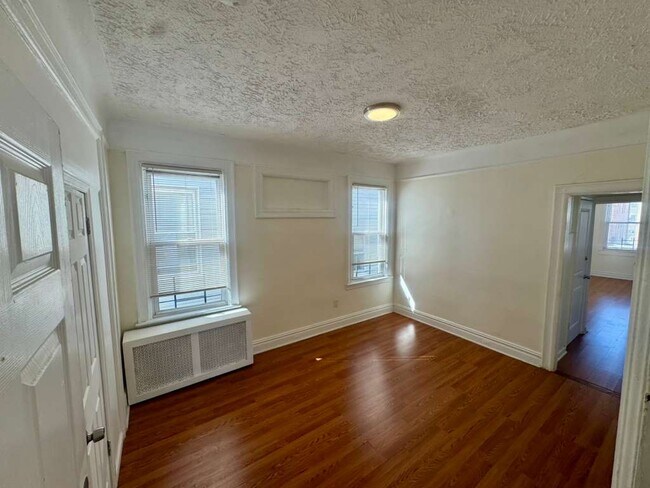 Foto del edificio - 725 Garfield Ave