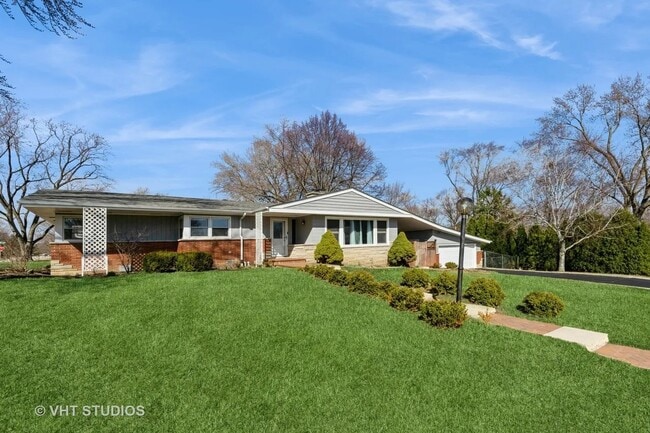 Building Photo - 942 Raleigh Rd