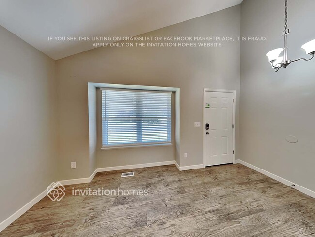 Foto del edificio - 1337 Canoe Creek Dr N