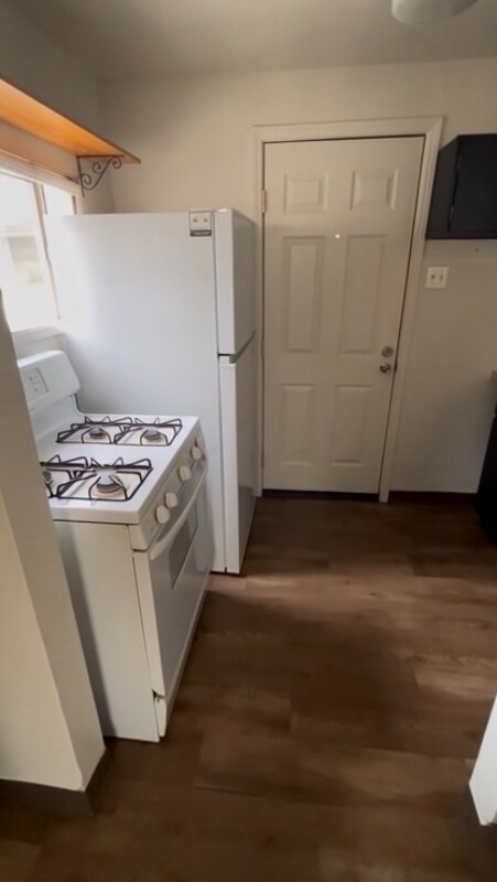 Foto del edificio - 2310 E Evans Ave