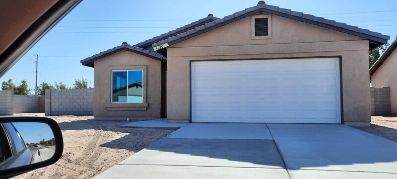 Primary Photo - 3679 S Joshua Way