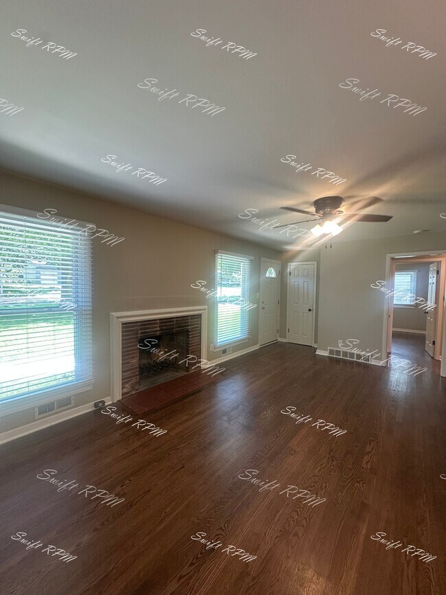 Building Photo - 7100 Santa Fe Dr