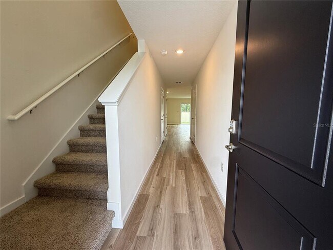 Building Photo - 6524 SW 82nd Lp