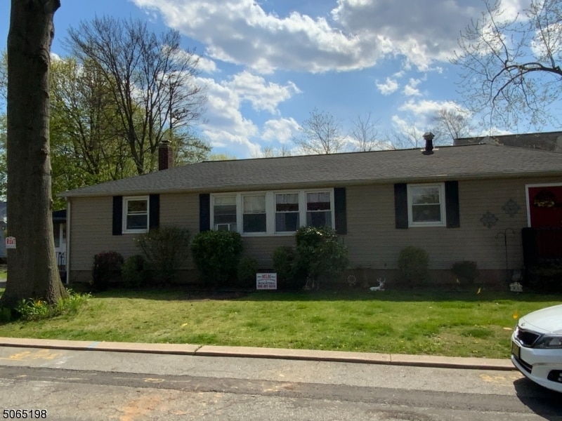 35 Graham Pl, Unit 35 Townhome Rentals in Clifton NJ