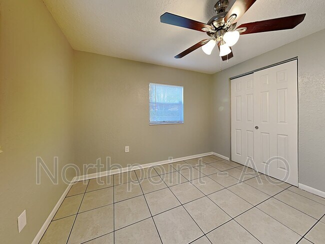 Foto del edificio - 3610 E Clifton St