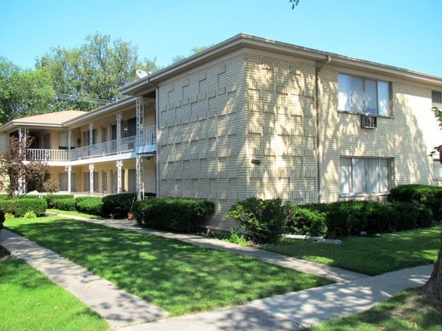 Foto del edificio - 725 Busse Hwy