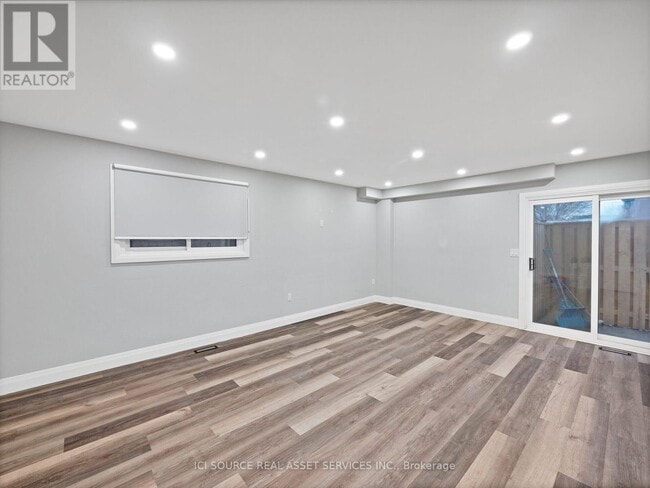 Building Photo - 93 Presidio Dr