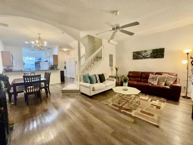 Building Photo - 1207 S Beach Cir