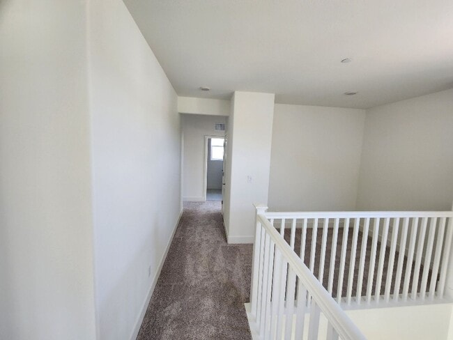 Building Photo - Introducing Your New Dream Home
