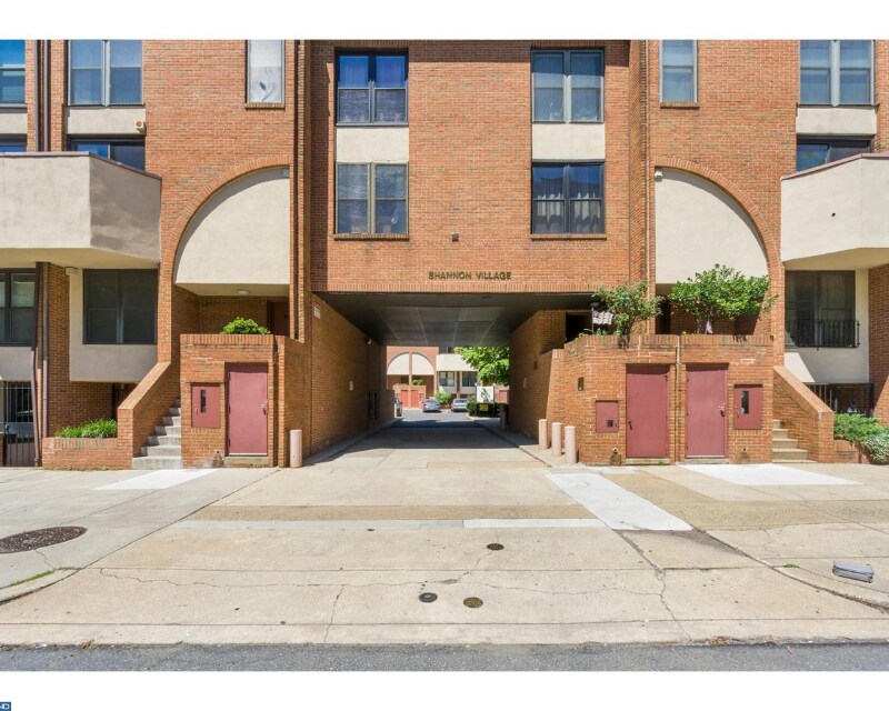 Foto principal - 230 N 22nd St