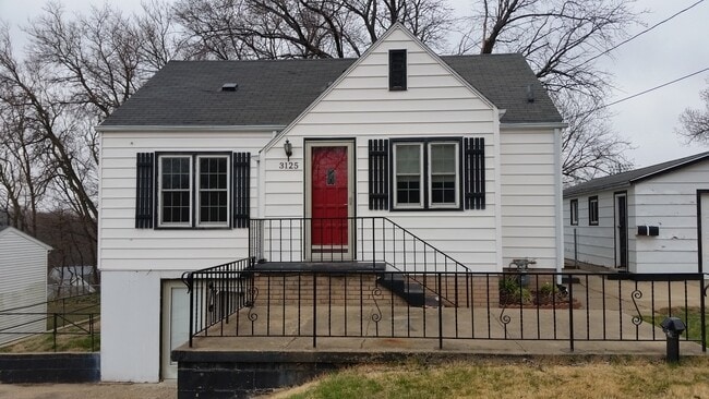Building Photo - 3125 Laurel Avenue