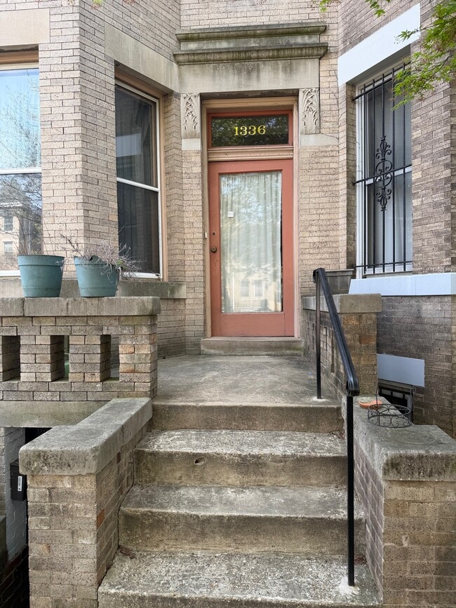 Front stoop and door - 1336 Kenyon St NW