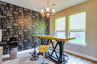 Building Photo - 7314 Saddle Tree Dr