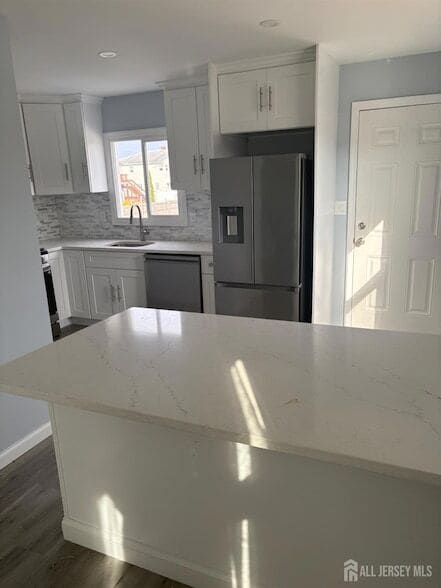 Foto del edificio - 37 Irving St