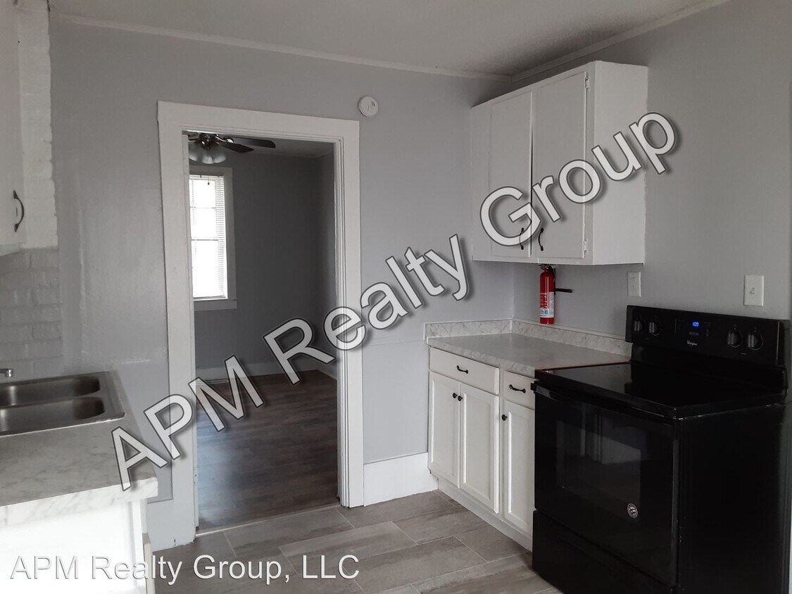 Primary Photo - 3 br, 2 bath House - 1118 King Street