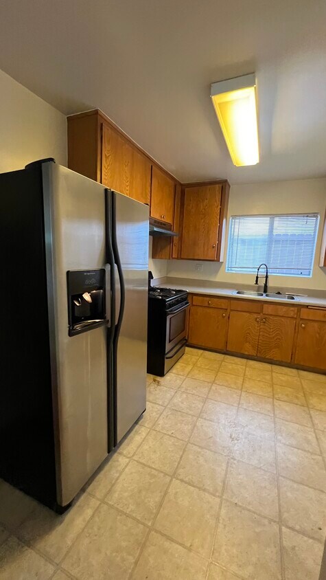 Foto principal - 3562 Mentone Ave