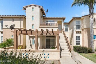 Building Photo - 310 W McCoy Ln