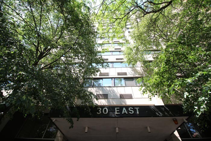 Primary Photo - 30 E Division St