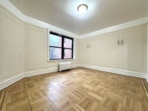 Building Photo - 536 Fort Washington Ave