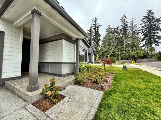 Building Photo - 2405 NE Waterlily Wy
