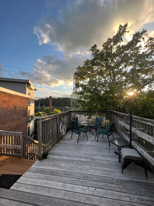 5122 Rochelle Ave Unit 5, Philadelphia, PA 19128 Apartments in