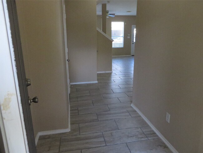 Building Photo - 16802 Libson Falls Dr