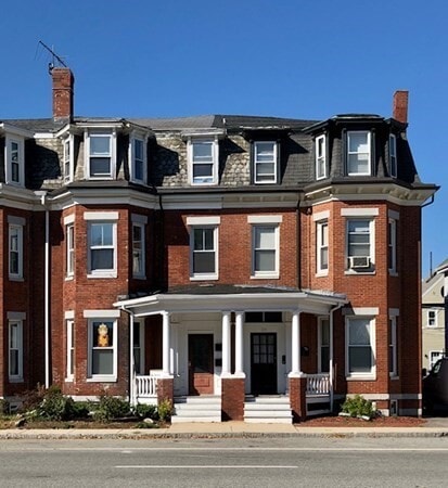 Building Photo - 135 Galen St