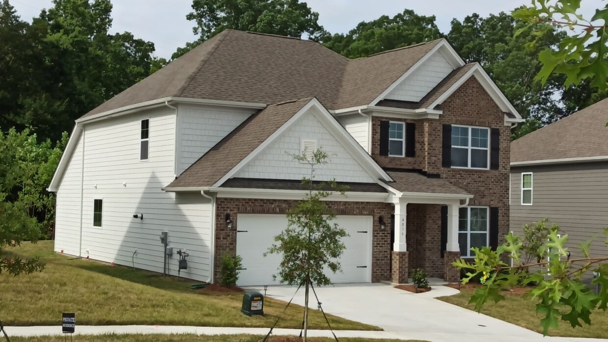 Foto principal - 4016 Dillingham Ct