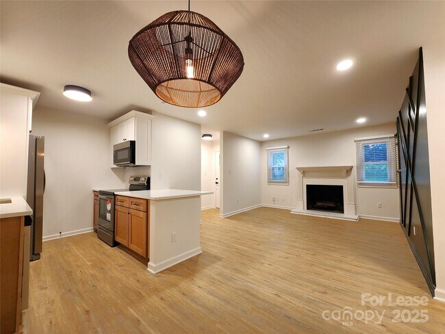 Building Photo - 8637 Crows Nest Ln