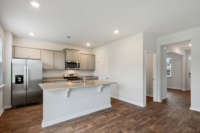 Foto del edificio - Stunning 4-Bedroom Rental Home with 2.5 Ba...