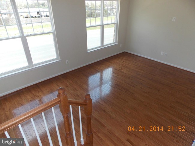 Building Photo - 44041 Eastgate View Drive