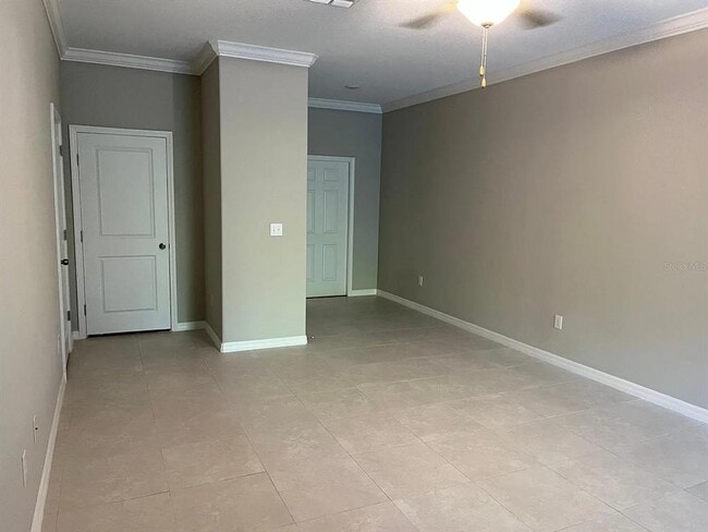 Foto del edificio - 1498 Cassius St