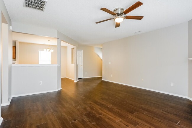 Building Photo - 3149 Varcroft Rd