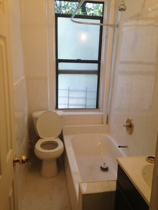 Primary Photo - 145 Audubon Ave