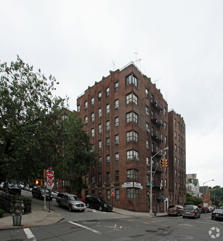 150 - 154 W 228th St - 150-154 W 228th St