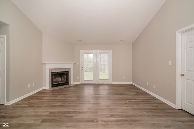 Building Photo - 3422 Lauren Dr