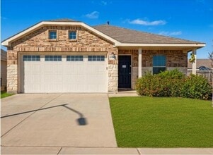 Building Photo - 14341 Desert Rain Trl