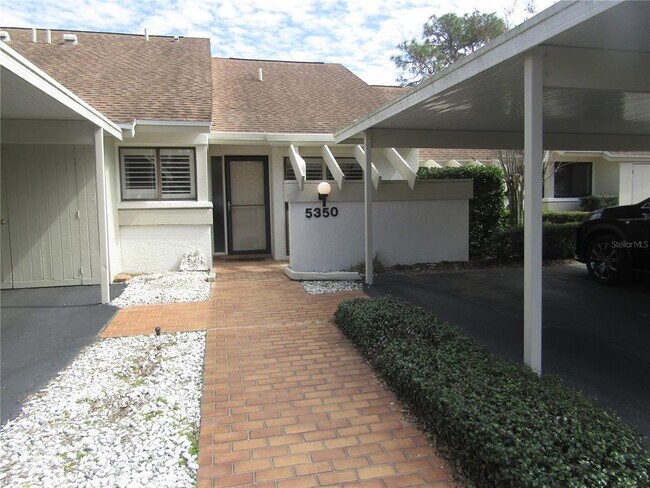 Foto del edificio - 5350 Myrtle Wood