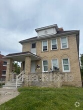 Building Photo - 1200 Lenox St