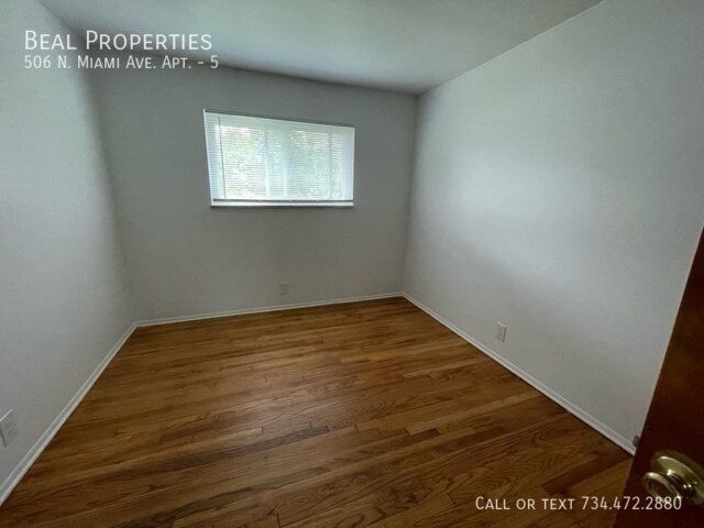Foto del edificio - 506 N Miami Ave