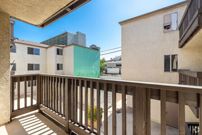1 dormitorio, 1 baño - 730 pies cuadrados - Balcón - Bridgeport View Apartments