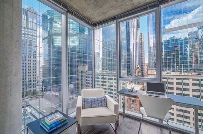 Foto del edificio - 200 W Washington St