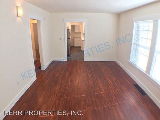Building Photo - 5405 SE Reedway St