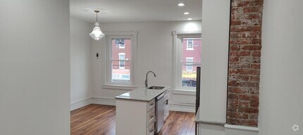 Building Photo - 2728 W Girard Ave