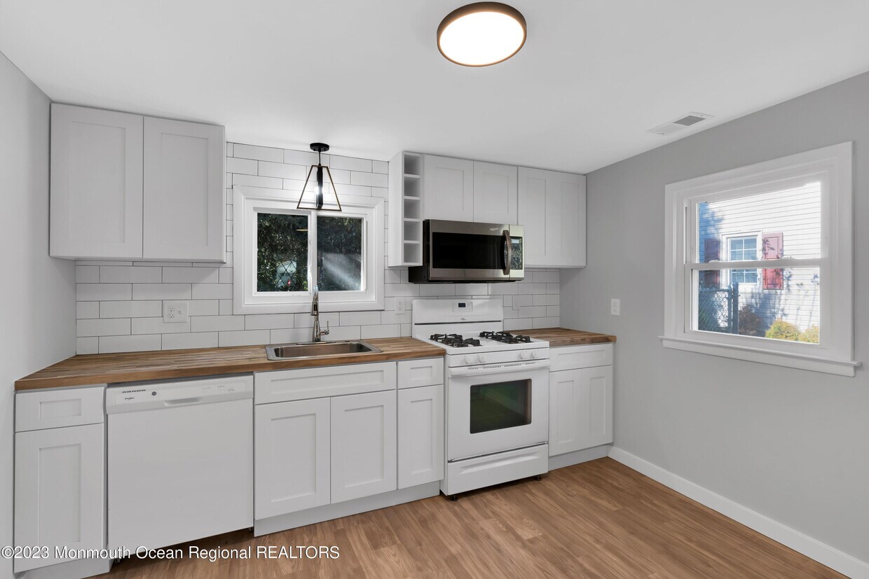 Foto principal - 787 Leonardville Rd