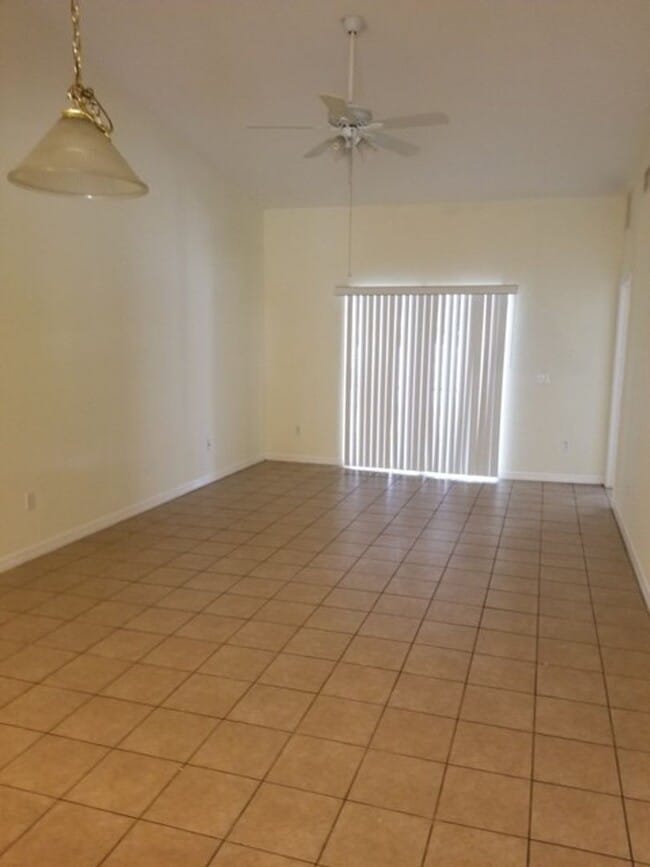 Foto del edificio - 525-529 Glendale Avenue