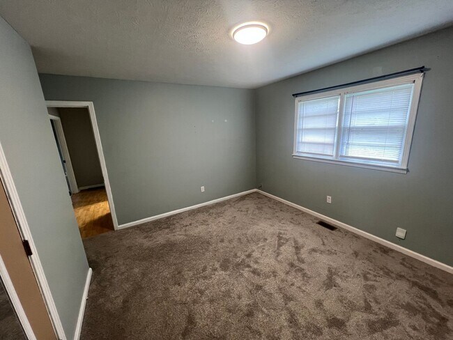 Foto del edificio - Brick Ranch located in Shelbyville