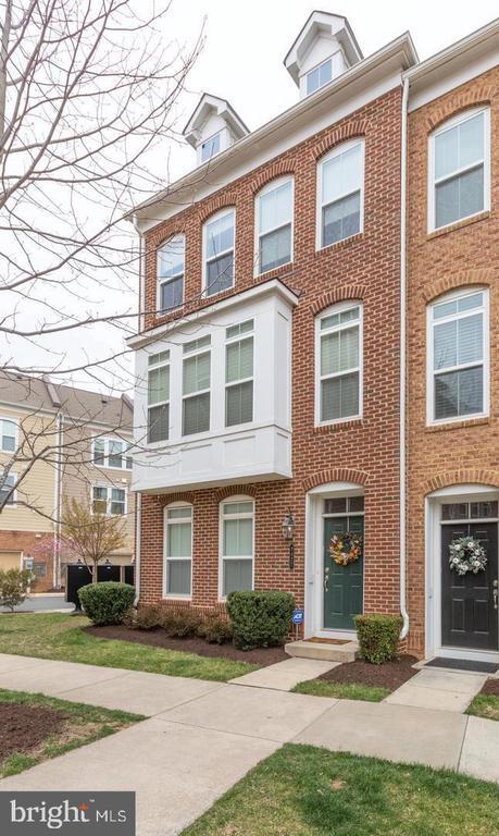Foto principal - 9427 Canonbury Square